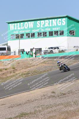 media/Apr-20-2025-AHRMA (Sun) [[393a79c373]]/Race/Group 11 early race/Turn 4b/